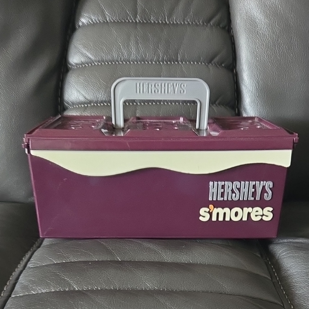 Hershey's S'mores Storage Box - Purple and Cream